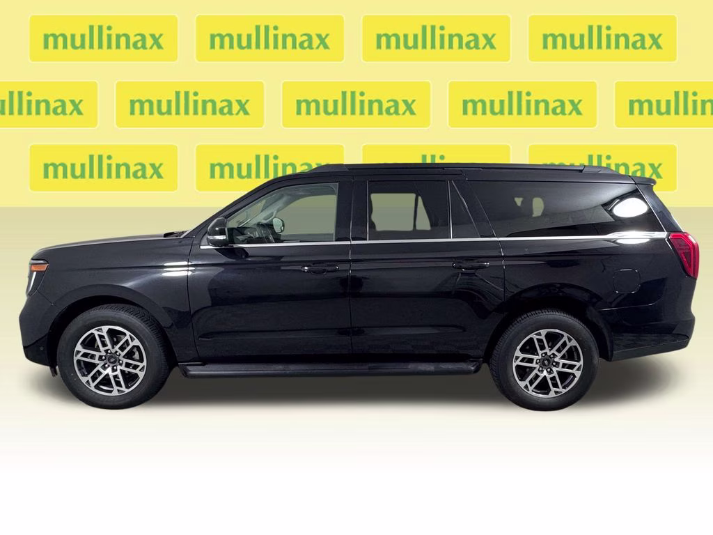 2025 Black Metallic Ford Expedition Max Active 4X4 SUV