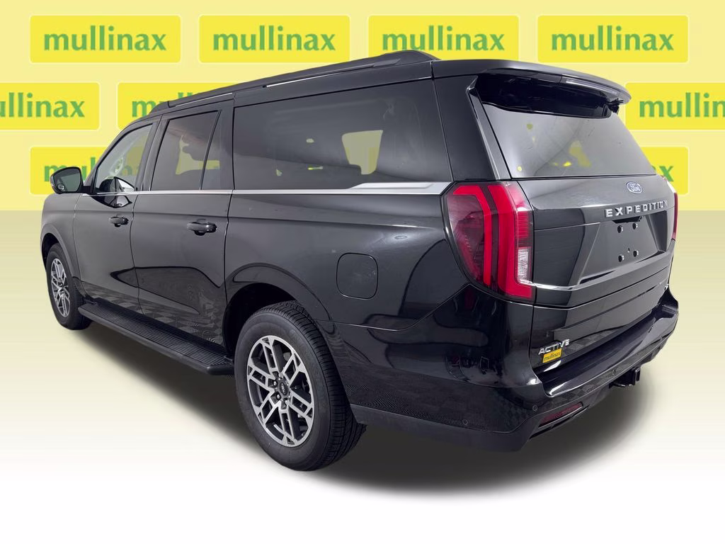 2025 Black Metallic Ford Expedition Max Active 4X4 SUV