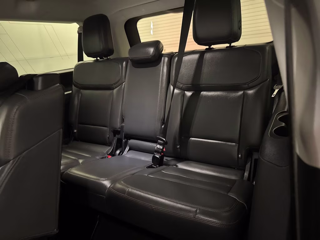 2025 Black Metallic Ford Expedition Max Active 4X4 SUV
