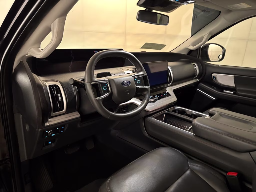 2025 Black Metallic Ford Expedition Max Active 4X4 SUV