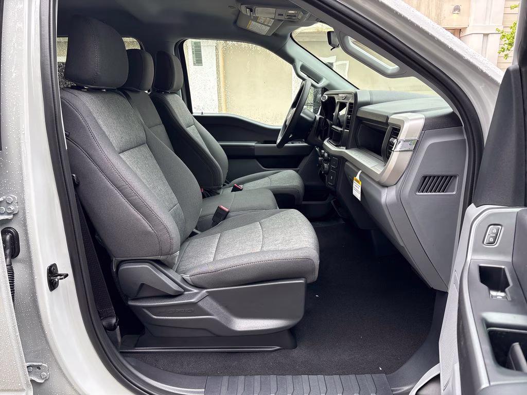 2026 Avalanche Ford Super Duty F-250 SRW XL 4X4 Truck