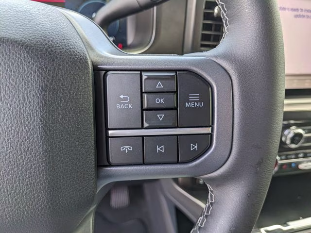 2026 Black Metallic Ford Super Duty F-250 SRW Lariat 4X4 Truck