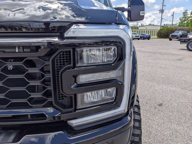 2026 Black Metallic Ford Super Duty F-250 SRW Lariat 4X4 Truck