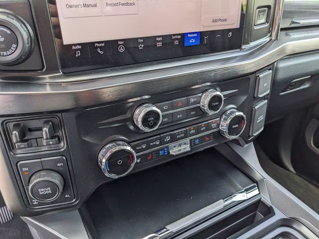2026 Avalanche Ford Super Duty F-250 SRW Lariat 4X4 Truck