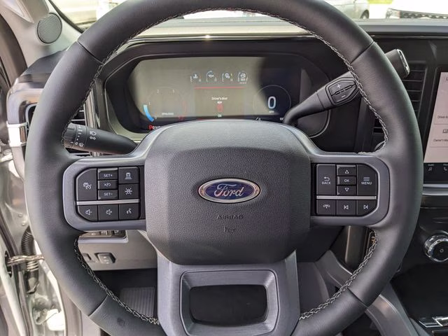 2026 Avalanche Ford Super Duty F-250 SRW Lariat 4X4 Truck
