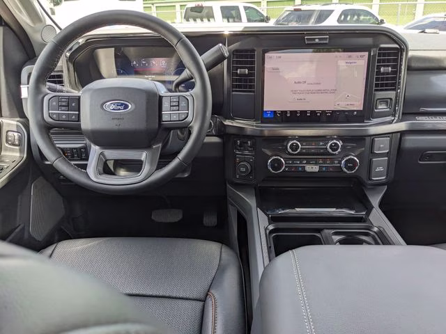 2026 Avalanche Ford Super Duty F-250 SRW Lariat 4X4 Truck