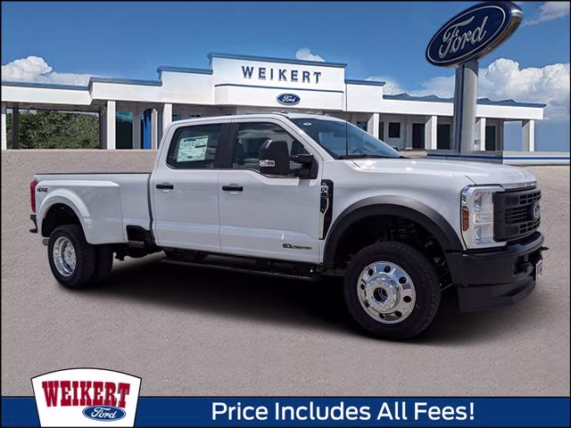 2026 Ford F-450 XL 4x4 Crew Cab 8' Box DRW's photo