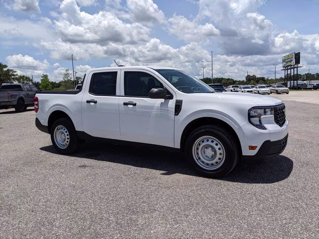 2026 Oxford White Ford Maverick XL AWD Truck