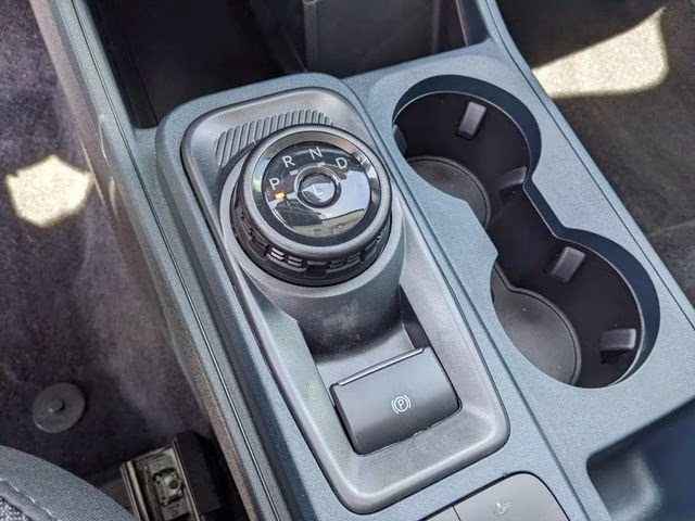 2026 Oxford White Ford Maverick XL AWD Truck