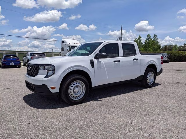 2026 Oxford White Ford Maverick XL AWD Truck