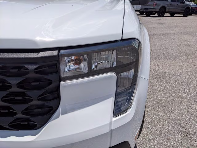 2026 Oxford White Ford Maverick XL AWD Truck