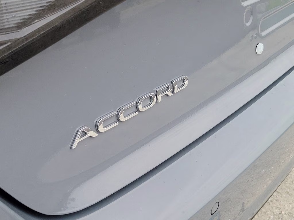 2024 Urban Gray Pearl Honda Accord Hybrid Touring FWD Sedan