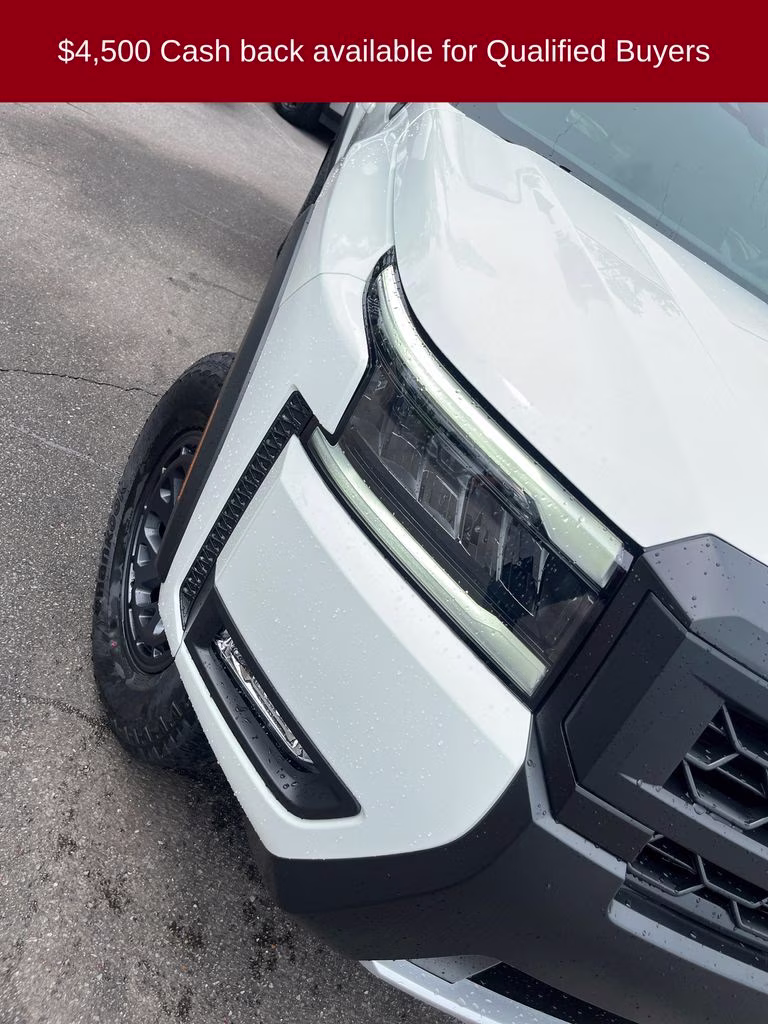 2026 Glacier White Nissan Frontier PRO-4X 4X4 Truck
