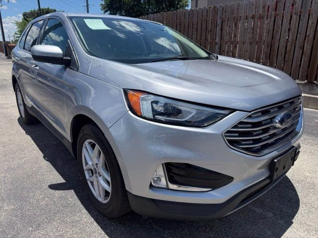 2021 Silver Metallic Ford Edge SEL FWD SUV
