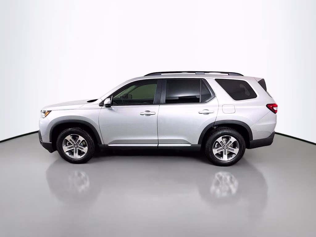 2026 Solar Silver Metallic Honda Pilot EX-L FWD SUV