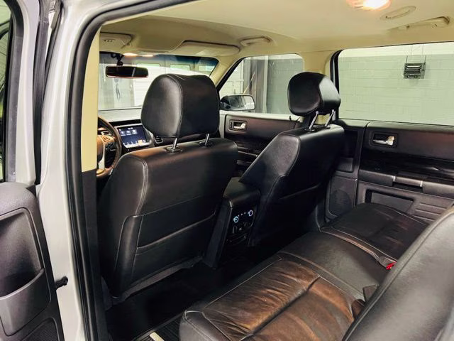 2019 Ingot Silver Ford Flex SEL FWD SUV
