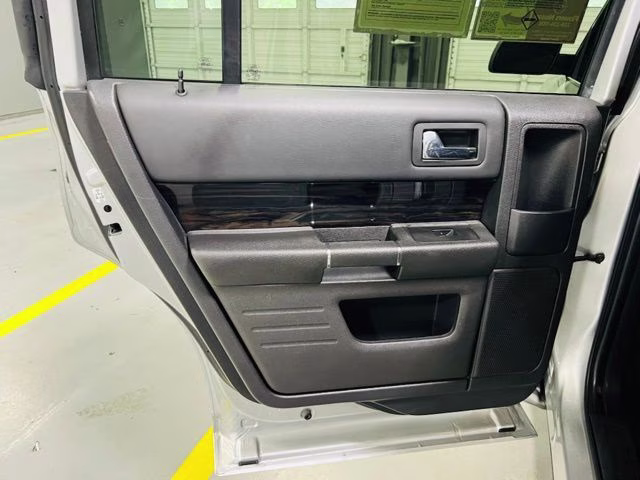 2019 Ingot Silver Ford Flex SEL FWD SUV