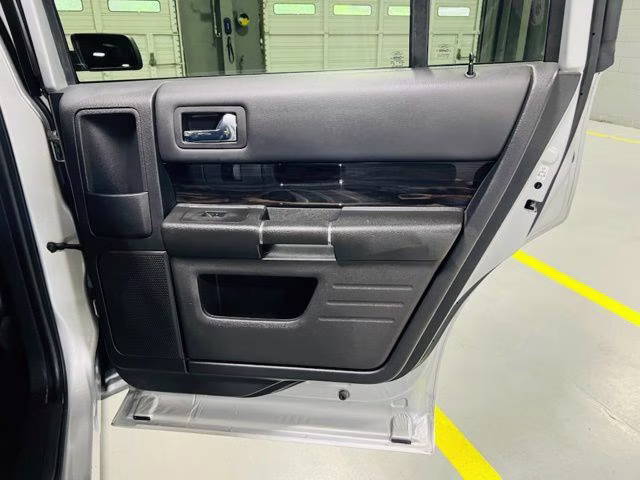 2019 Ingot Silver Ford Flex SEL FWD SUV