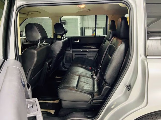 2019 Ingot Silver Ford Flex SEL FWD SUV