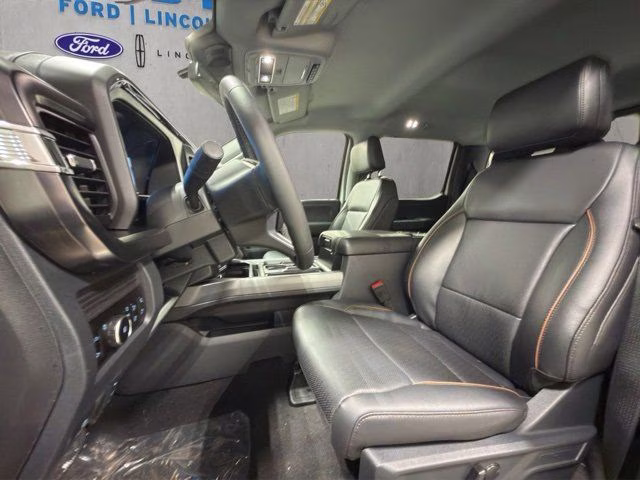 2026 Star White Metallic Tri-Coat Ford Super Duty F-350 SRW Lariat Chrome 4X4 Truck