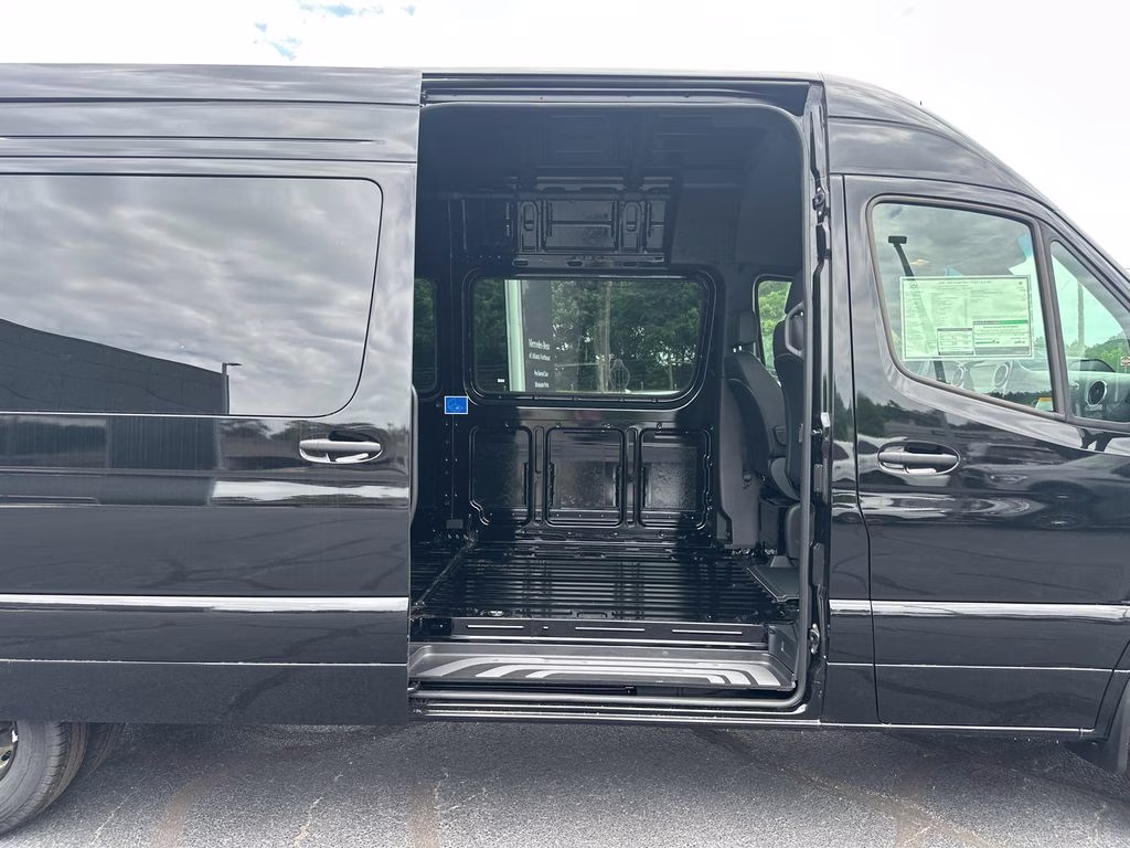 2026 Obsidian Mercedes-Benz Sprinter 3500 Cargo 170 WB RWD Van