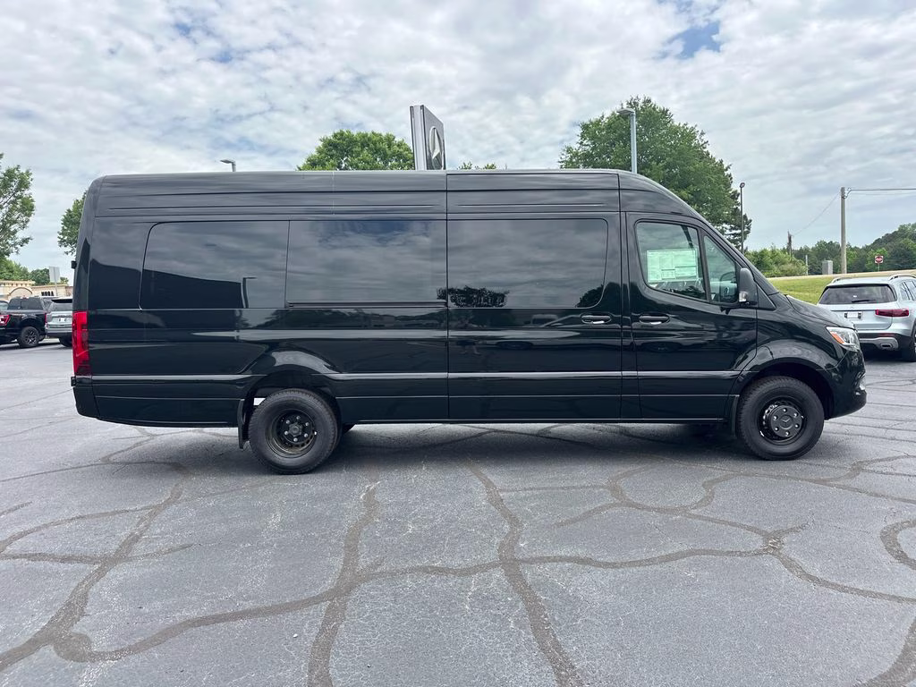 2026 Obsidian Mercedes-Benz Sprinter 3500 Cargo 170 WB RWD Van