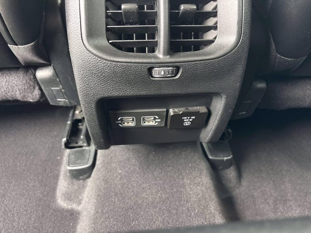 2022 Sting-Gray Clearcoat Jeep Cherokee Trailhawk 4X4 SUV