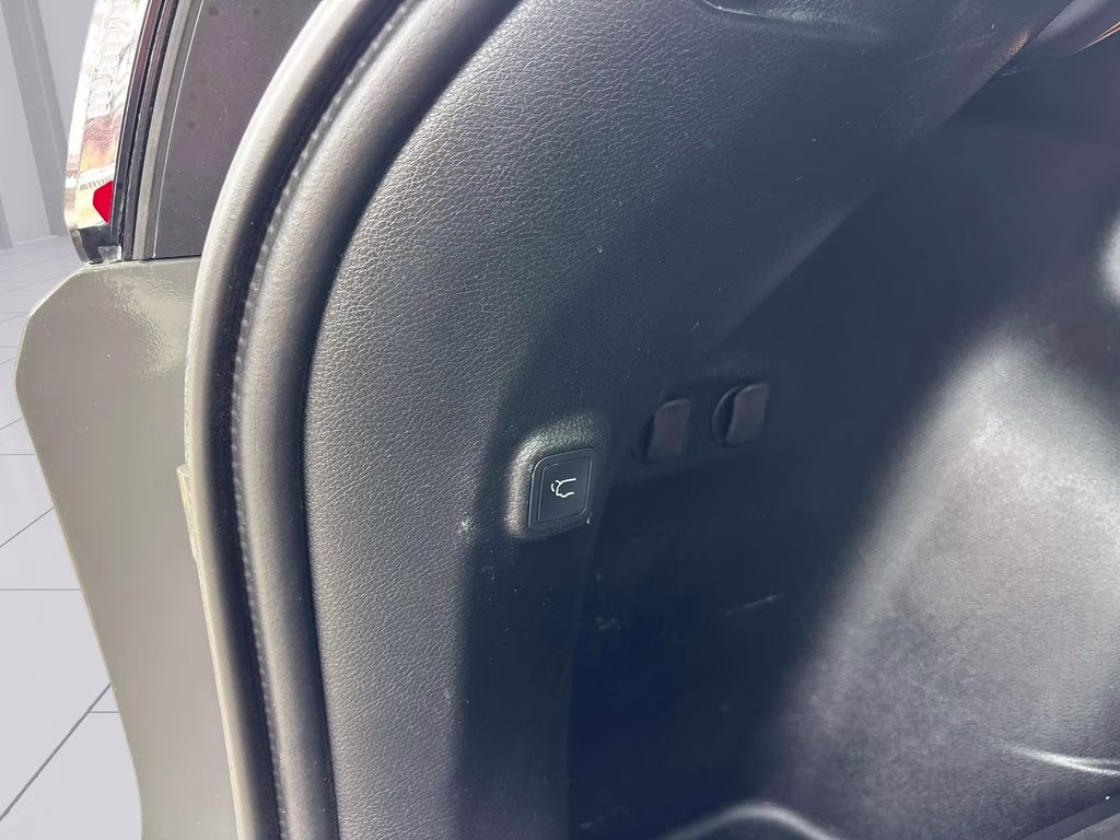 2022 Sting-Gray Clearcoat Jeep Cherokee Trailhawk 4X4 SUV