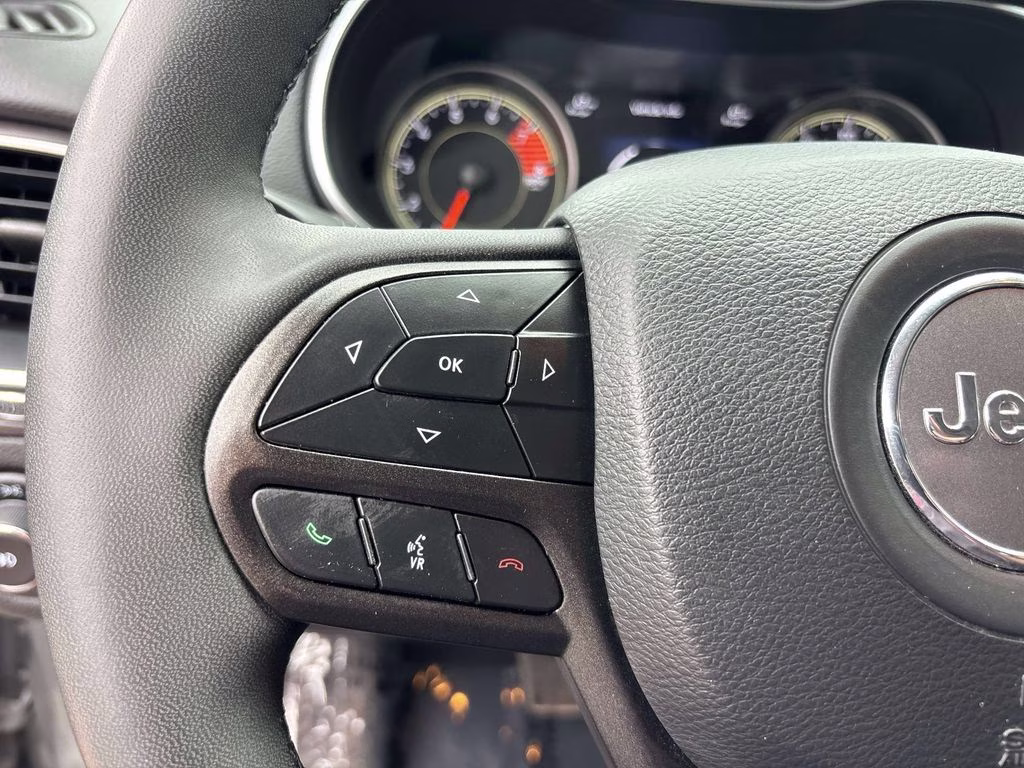 2022 Sting-Gray Clearcoat Jeep Cherokee Trailhawk 4X4 SUV