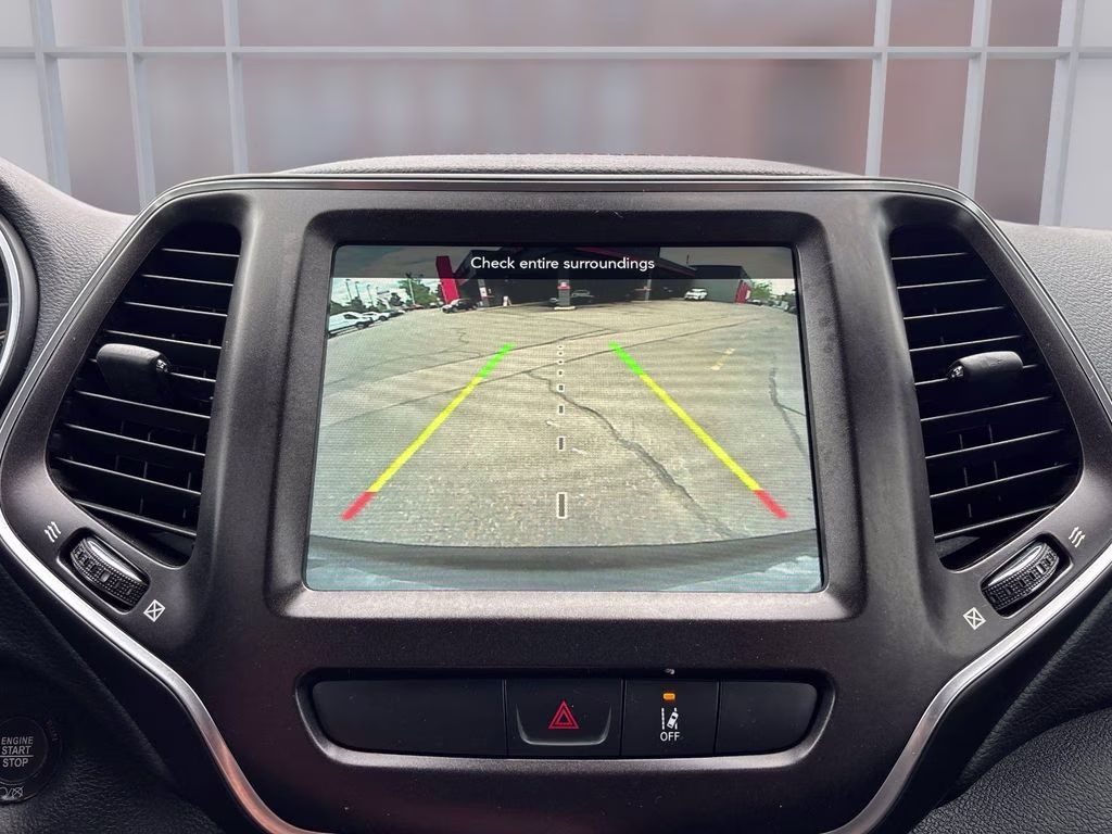 2022 Sting-Gray Clearcoat Jeep Cherokee Trailhawk 4X4 SUV