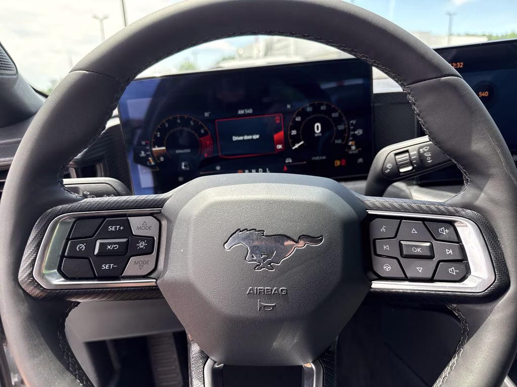 2024 Oxford White Ford Mustang EcoBoost RWD Coupe
