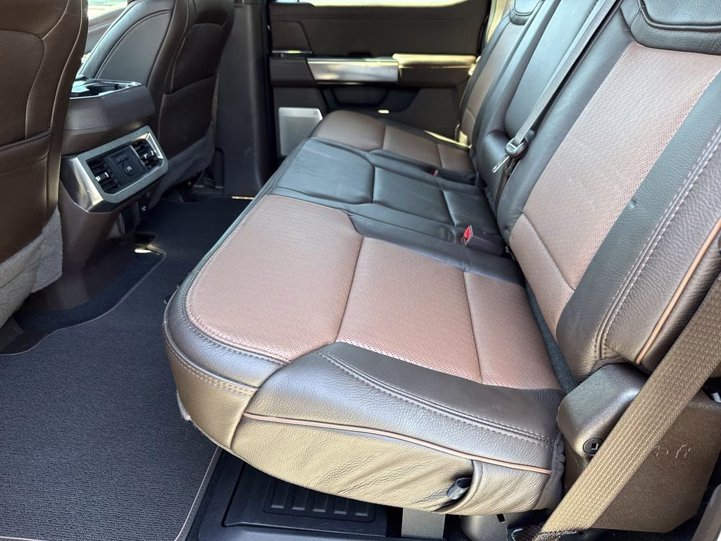 2024 Black Metallic Ford Super Duty F-250 SRW King Ranch 4X4 Truck