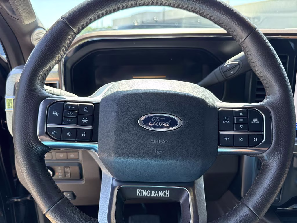 2024 Black Metallic Ford Super Duty F-250 SRW King Ranch 4X4 Truck