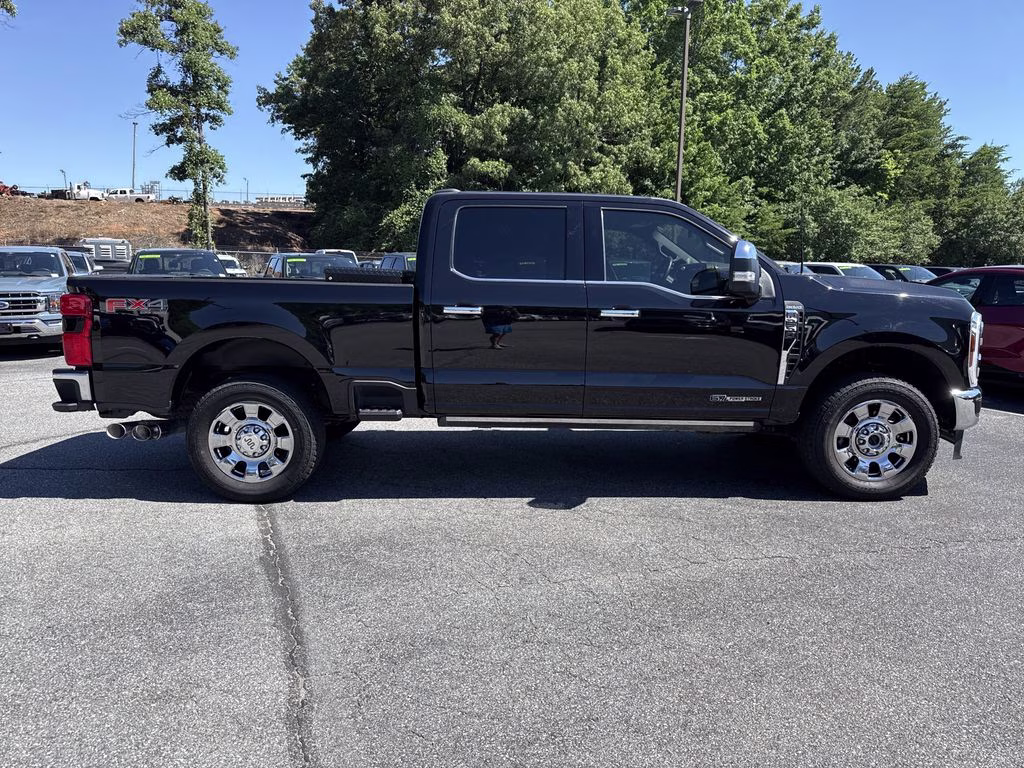 2024 Black Metallic Ford Super Duty F-250 SRW King Ranch 4X4 Truck