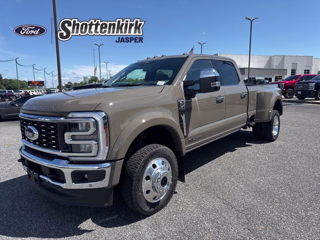 2026 Ford F-450 King Ranch 4x4 Crew Cab 8' Box DRW's photo