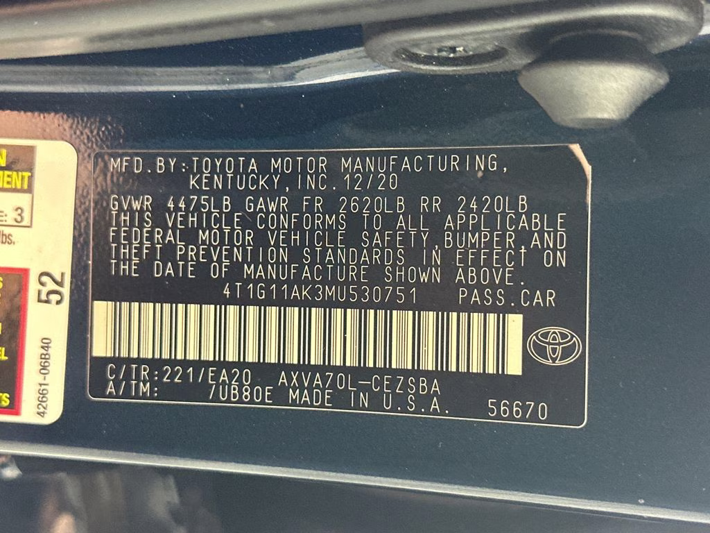 2021 Galactic Aqua Mica Toyota Camry SE FWD Sedan