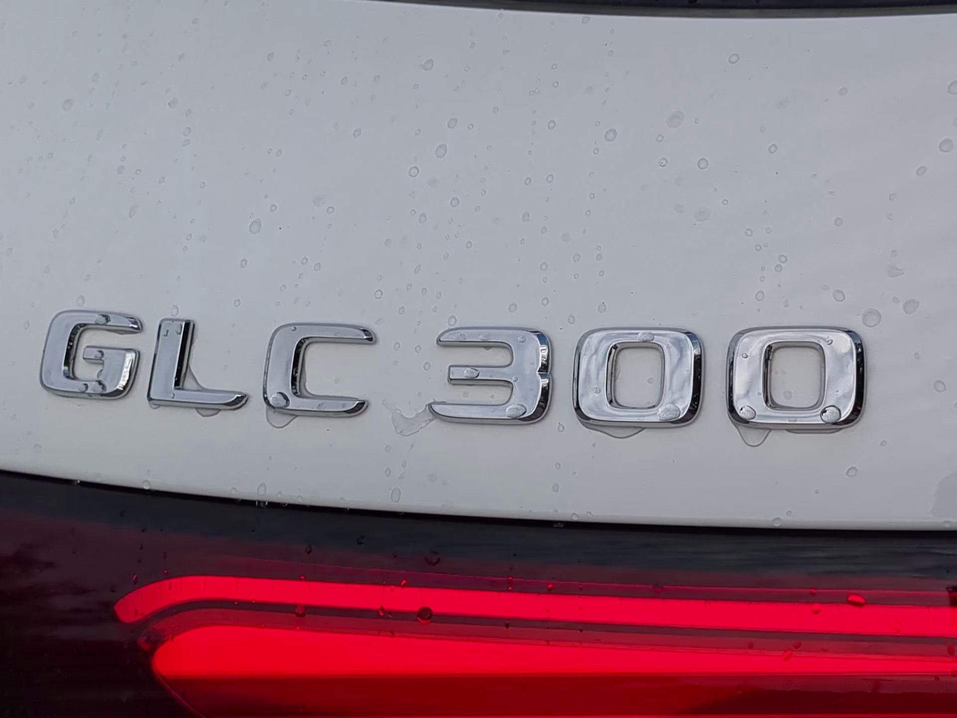 2025 Polar White Mercedes-Benz GLC GLC 300 RWD SUV