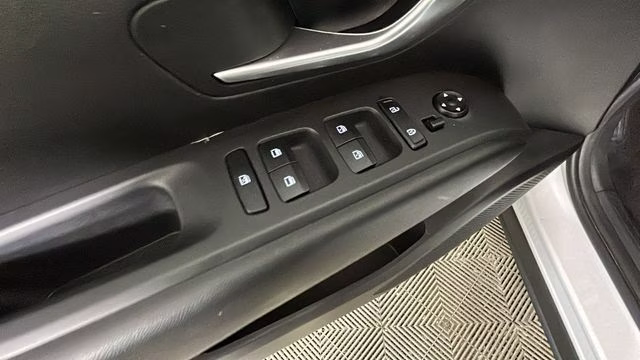 2023 White Hyundai Santa Cruz SEL FWD Truck