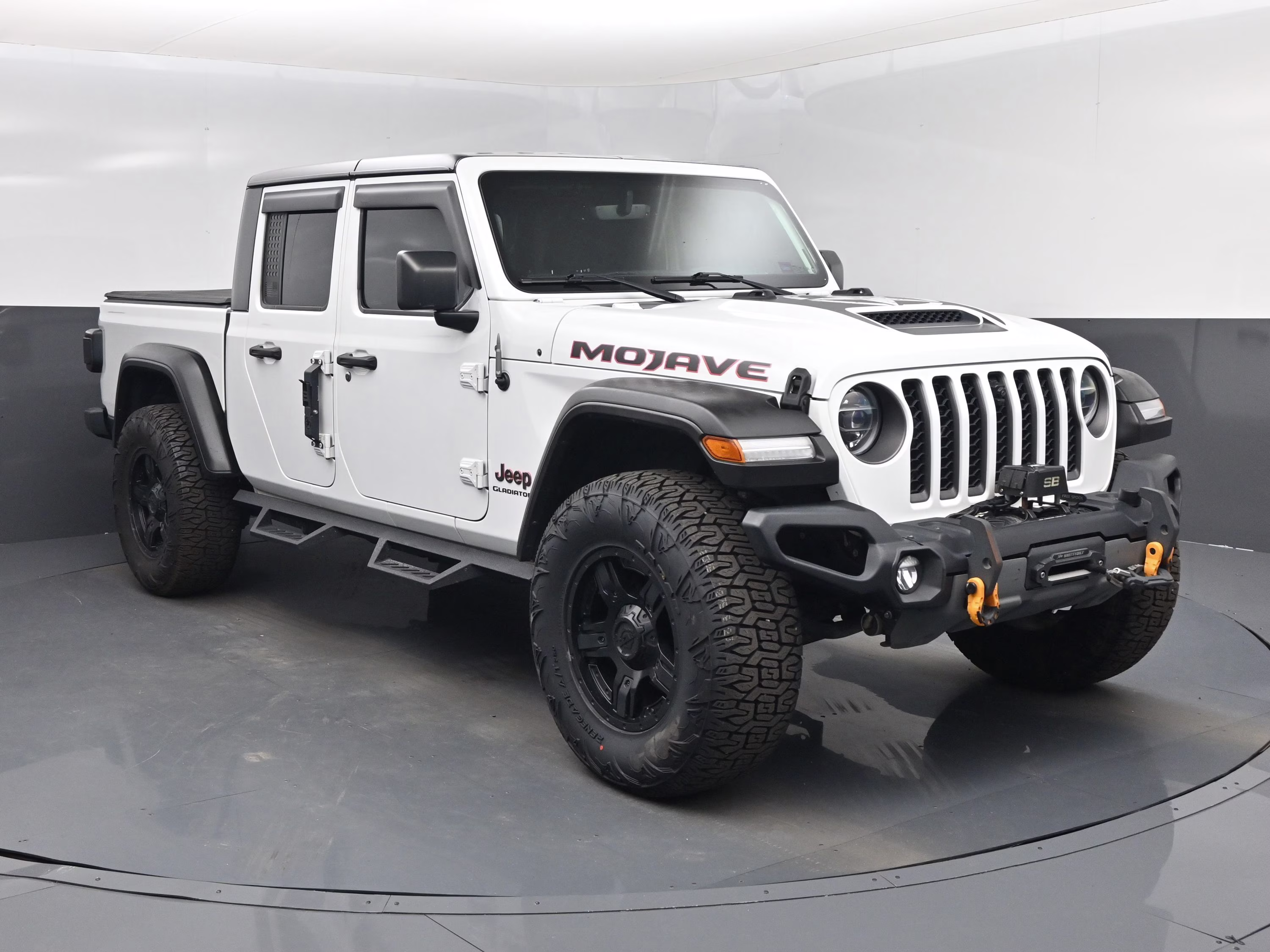 2021 Jeep Gladiator Mojave's photo
