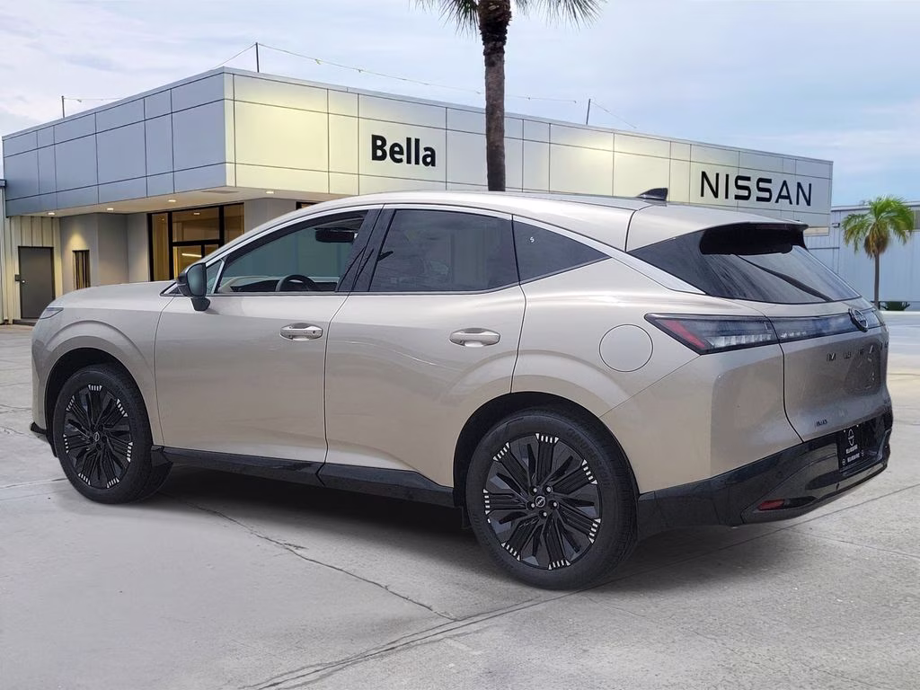 2026 Champagne Silver Metallic Nissan Murano Platinum AWD SUV