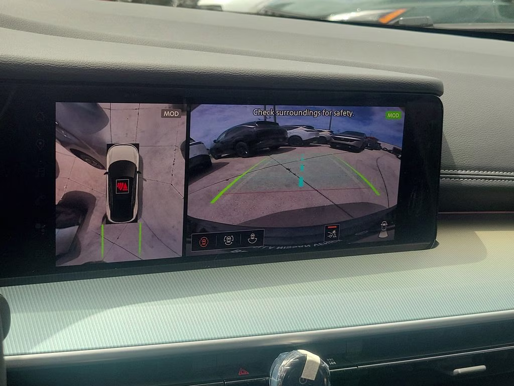 2026 Gun Metallic Nissan Murano Platinum AWD SUV