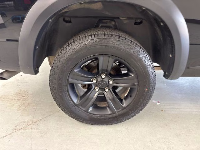 2021 Diamond Black Crystal Pearlcoat Ram 1500 Warlock 4X4 Truck