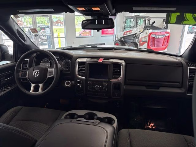 2021 Diamond Black Crystal Pearlcoat Ram 1500 Warlock 4X4 Truck