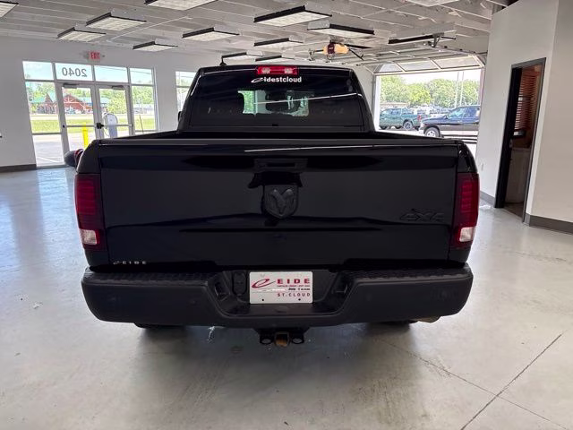 2021 Diamond Black Crystal Pearlcoat Ram 1500 Warlock 4X4 Truck