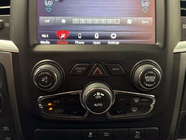 2021 Diamond Black Crystal Pearlcoat Ram 1500 Warlock 4X4 Truck