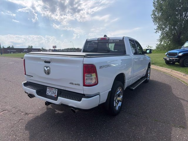 2022 Bright White Clearcoat Ram 1500 Big Horn/Lone Star 4X4 Truck
