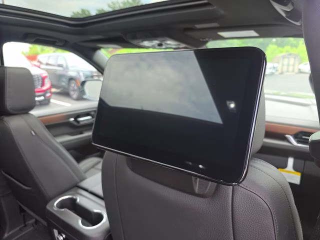 2026 Onyx Black GMC Yukon XL Denali 4X4 SUV