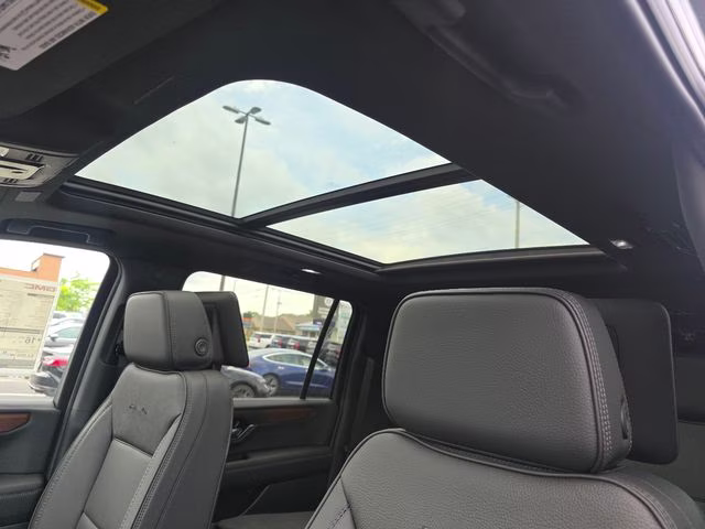 2026 Onyx Black GMC Yukon XL Denali 4X4 SUV