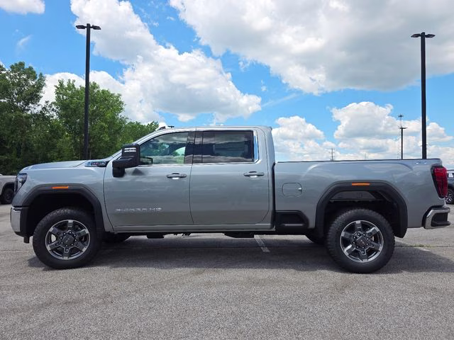 2026 Sterling Metallic GMC Sierra 2500HD SLE 4X4 Truck