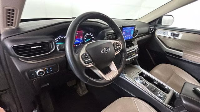 2022 Black Metallic Ford Explorer Limited 4X4 SUV